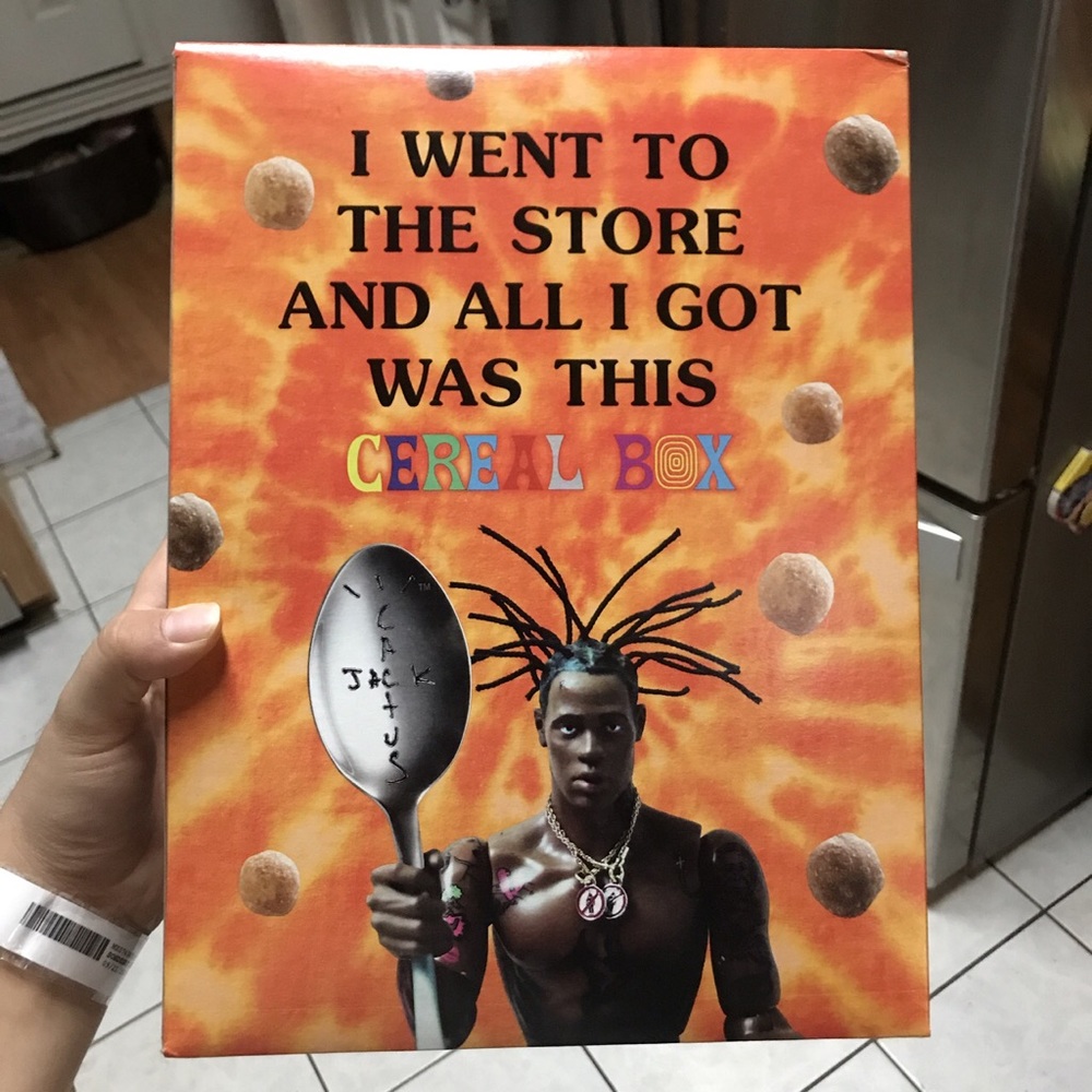 Travis Scott’s Reese’s puffs - Picture 2 of 3